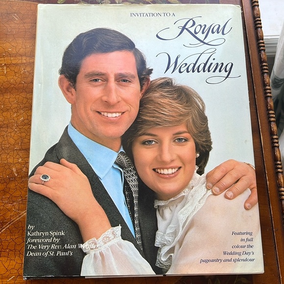 Source Unknown Other - Invitation To A Royal Wedding Book Princess Diana 1981